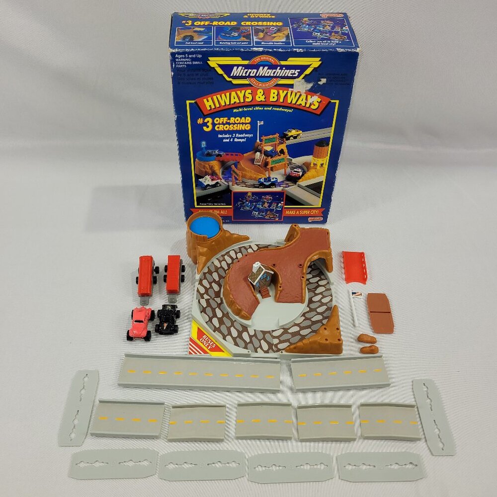 Micro Machines Hiways & Byways #3 Off-Road Crossing 1991 Car Playset Galoob